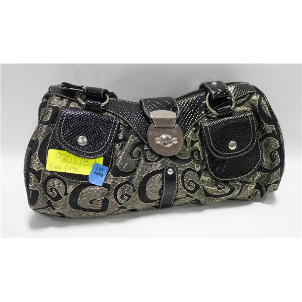 GUESS PURSE
