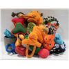 Image 1 : BOX OF DOG STUFFIES, DOG ROPE TOYS, 4X DOG DISHES