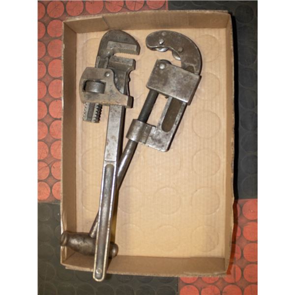 ANTIQUE HEAVY DUTY PIPE WRENCH & PIPE CUTTER- 16"