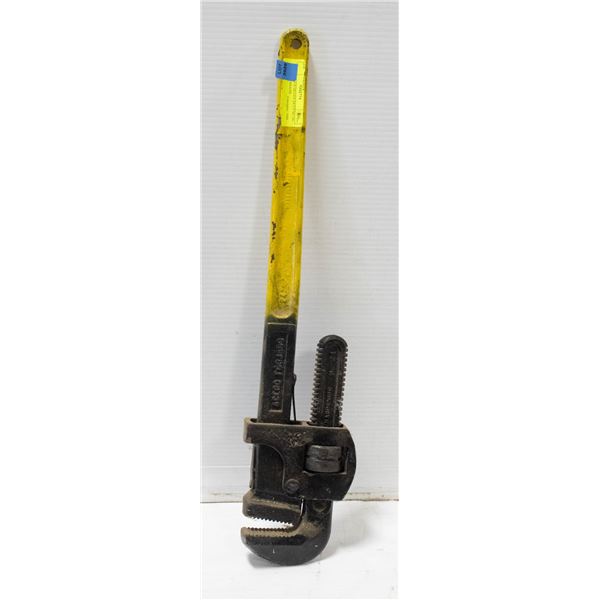 PIPE WRENCH HEAVY DUTY NO 24- 22" ACERO BRAND