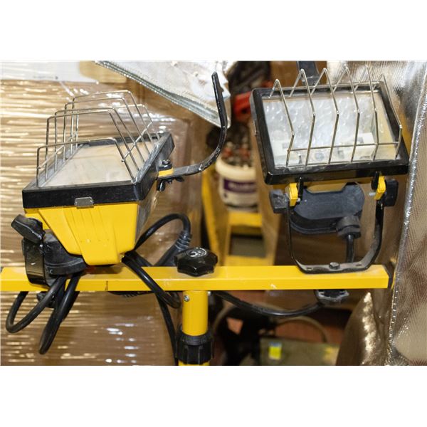 TWIN HALOGEN TRIPOD WORK LIGHT