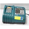 Image 1 : MAKITA CHARGER