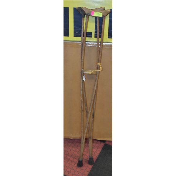 PAIR OF ANTIQUE CRUTCHES