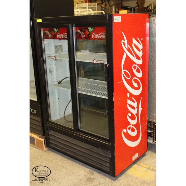 TRUE PASSTHROUGH SLIDING GLASS DOOR DISPLAY COOLER