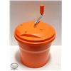 Image 1 : DYNAMIC 10L SALAD SPINNER/DRYER ORANGE
