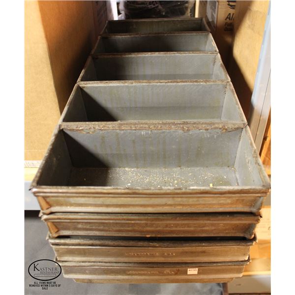 STACK OF 4 COMMERCIAL 5 SECTION LOAF BAKING PANS