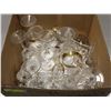 Image 1 : LARGE BOX OF GOLD-RIMMED GLASSWARE