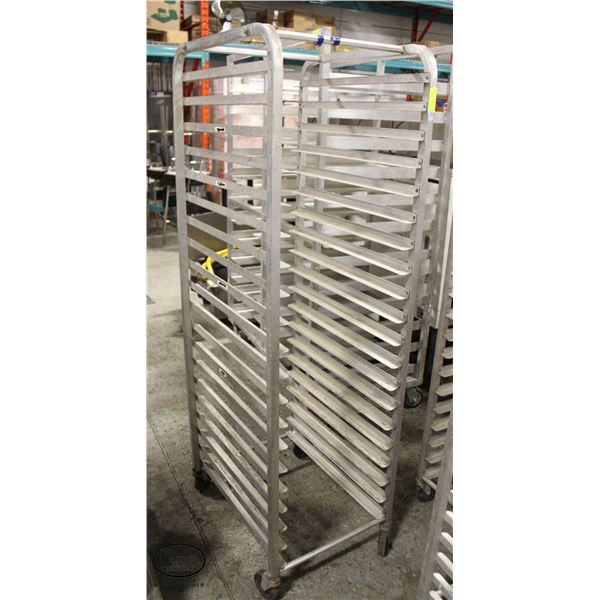 ALUMINUM BAKERS RACK APROX. 20 X 26 X 68