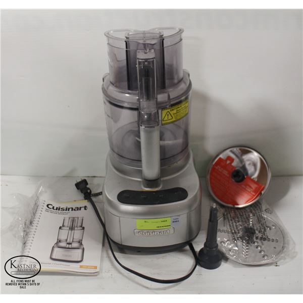 CUISINART FOOD PROCESSOR W/ ATTATCHMENTS