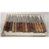 Image 1 : TRAY W/ 15 HEAVY DUTY STEAK KNIVES