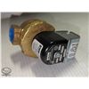 Image 1 : NEW - PARKER SOLENOID, COIL & VALVE ASSEMBLY
