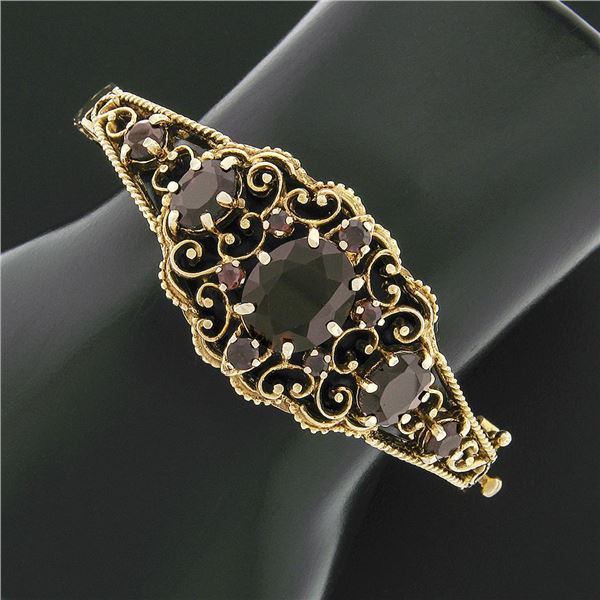 Vintage 14k Gold 10.50 ctw Oval & Round Garnet Twisted Wire Open Bangle Bracelet