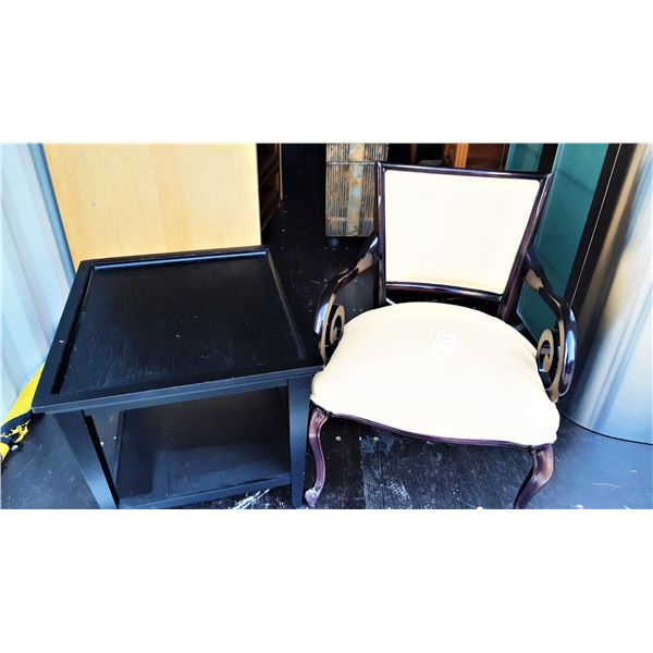 End Table & Chair Cat C