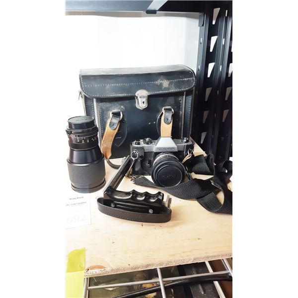 Vintage Rolleiflex Camera & Zoom Lens Cat A