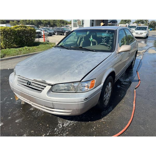 1998 Toyota Camry CE V6