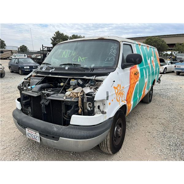 1998 DODGE RAM VAN