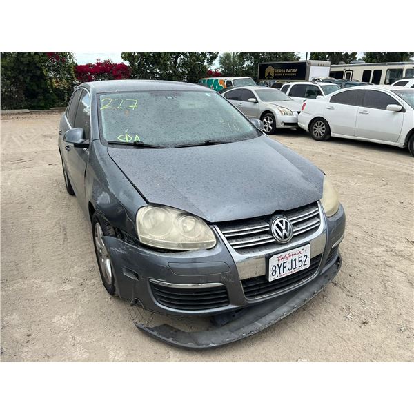 2005 Volkswagen Jetta 2.5 PZEV