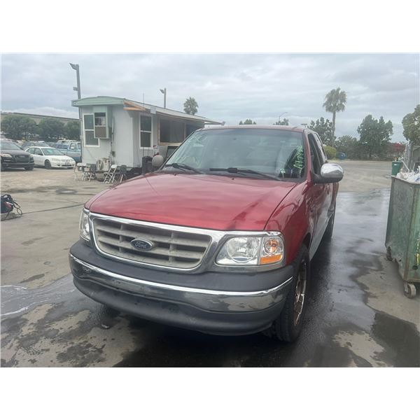 2001 Ford F-150 XLT