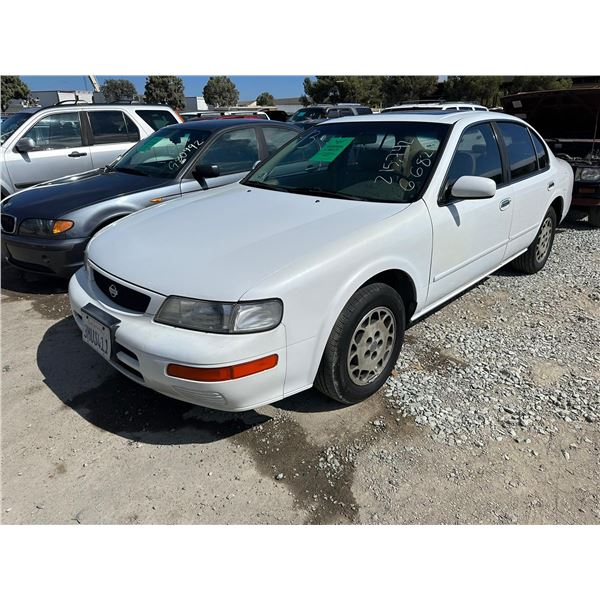 1995 Nissan Maxima GXE