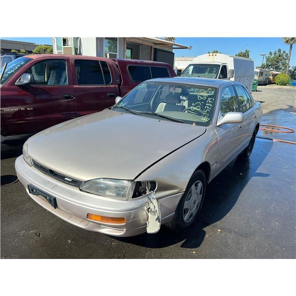 1996 Toyota Camry LE V6