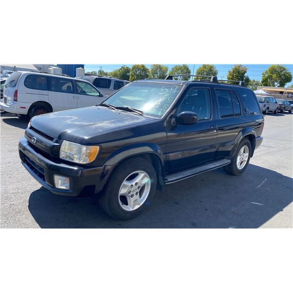 2003 INFINITI QX4
