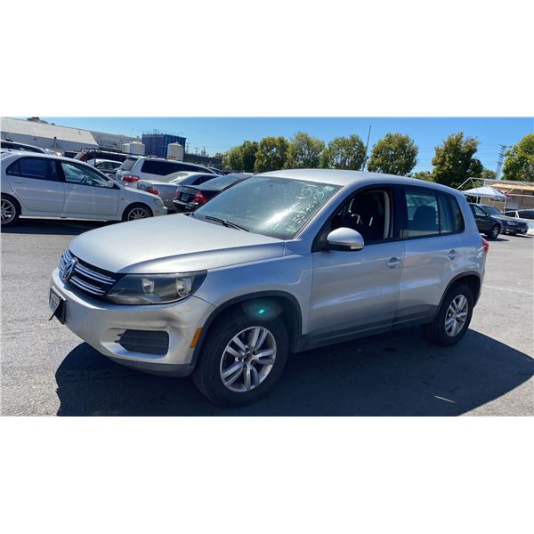 2013 Volkswagen Tiguan S 4Motion