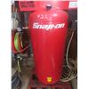 Image 3 : Snap On Upright 60 Gal Air Compressor 