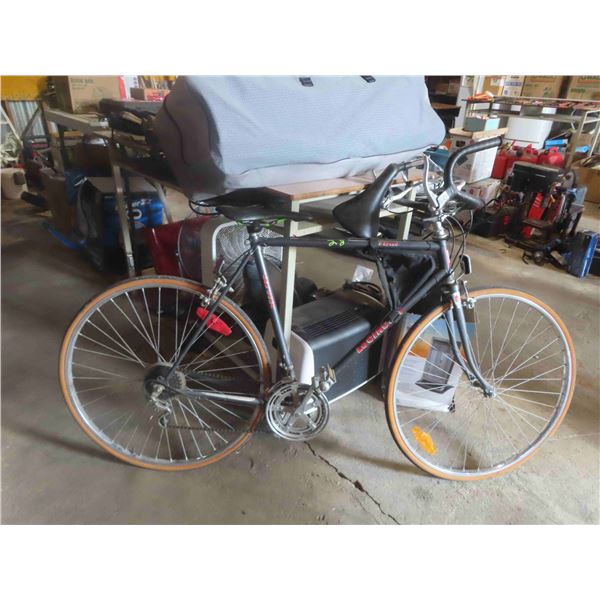 Le Circuit Pro Comp 10 Speed 27'' Pedal Bike