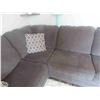 Image 3 : Sectional - Bought From Dufresne 2 Years