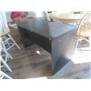 Image 3 : Desk 28'' x 47'' x 24''