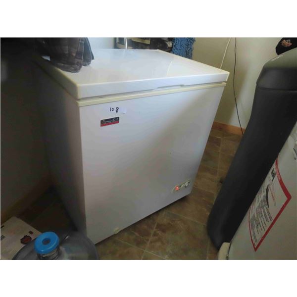 Professional Collezioni Chest Freezer 32 1/2''
