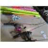 Image 4 : Ice Fishing Package : 4 Rods, Tip Up, Ice Scoops 