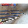 Image 3 : Nordic 80 Cross Country Skis, 2 Avenger Brooms