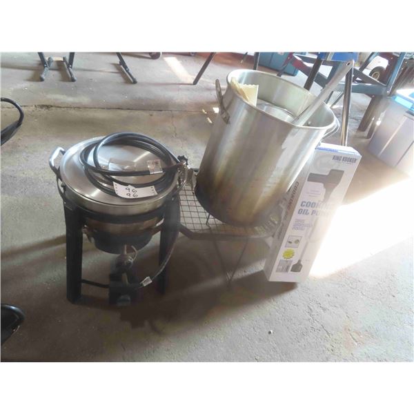 Propane Turkey Fryer with Oil, Pump, 2 Pots