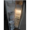Image 4 : Frigidaire Gallery Side by Side Fridge and Freezer 