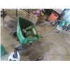 Image 3 : Scotts Seed Broadcaster , 2 Bottle Sprayers
