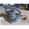 Image 2 : Yardworks Electric Blower + Vacuum