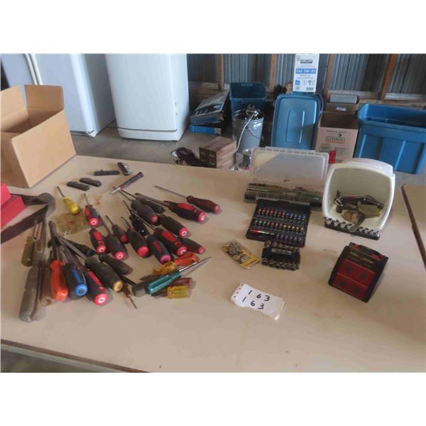 Screw Drivers, Screw Bit Ends, Mega Grip Wrist