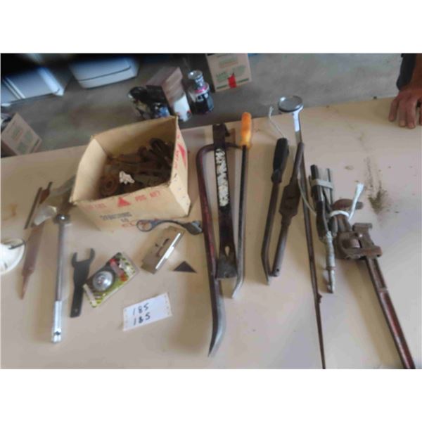 Wrecking Bars, Pry Bars, Wrenches