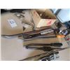Image 3 : Wrecking Bars, Pry Bars, Wrenches
