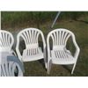 Image 2 : 5 Plastic Lawn Chairs