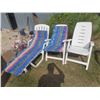 Image 1 : 3 Plastic Lounge Lawn Chairs, 2/3 Have Cushion