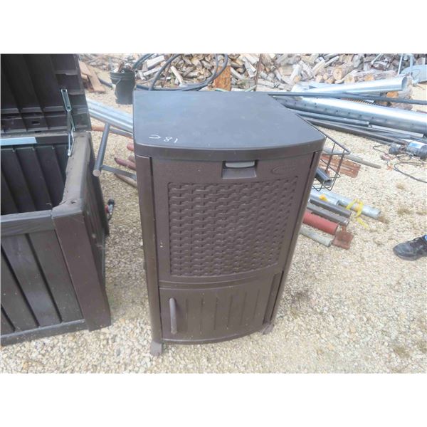 Suncast Deck Cooler 34'' x 28'' x 22''