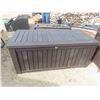 Image 1 : Keter Deck Storage Box 25 1/2'' x 60'' x 28''