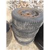 Image 2 : (8) Michelin 195 / 65 R 15 Winter Tires , 4 Have