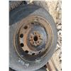 Image 4 : (8) Michelin 195 / 65 R 15 Winter Tires , 4 Have