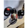 Image 4 : 4 Helmets - Unknown Sizes 