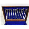 Image 3 : Oneida Stainless Cutlery Set