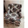 Image 1 : Floral Accent Chair