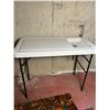 Image 1 : Folding Wash Table